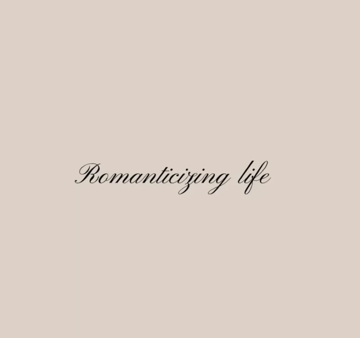@Camillaainsworth's profile cover